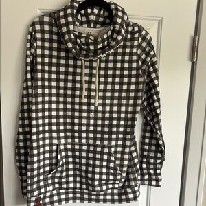 Black and White Checkered Cowl Neck Lightweight Sweatshirt